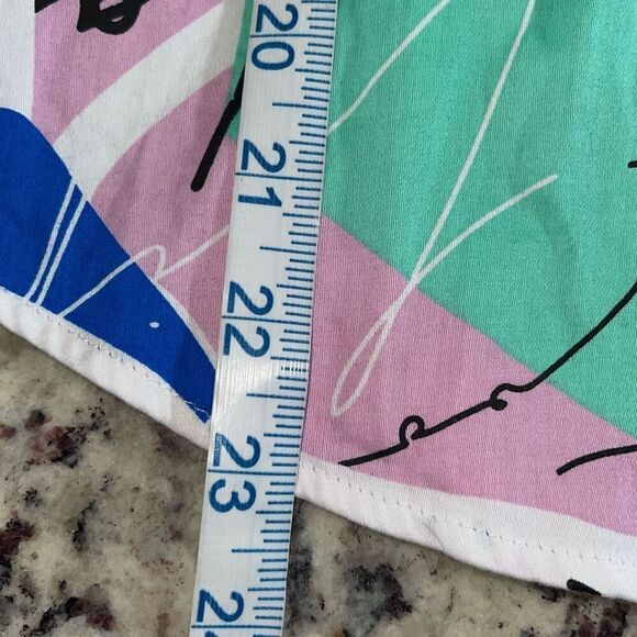 New York & Company Face-Print Double-Button Secret Button Ny&C Madison Shirt Sma - Picture 9 of 9